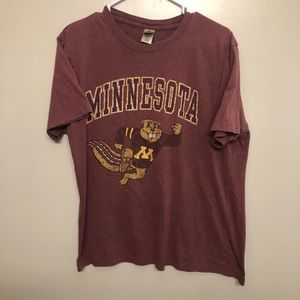 Minnesota golden gophers graphic t shirt maroon